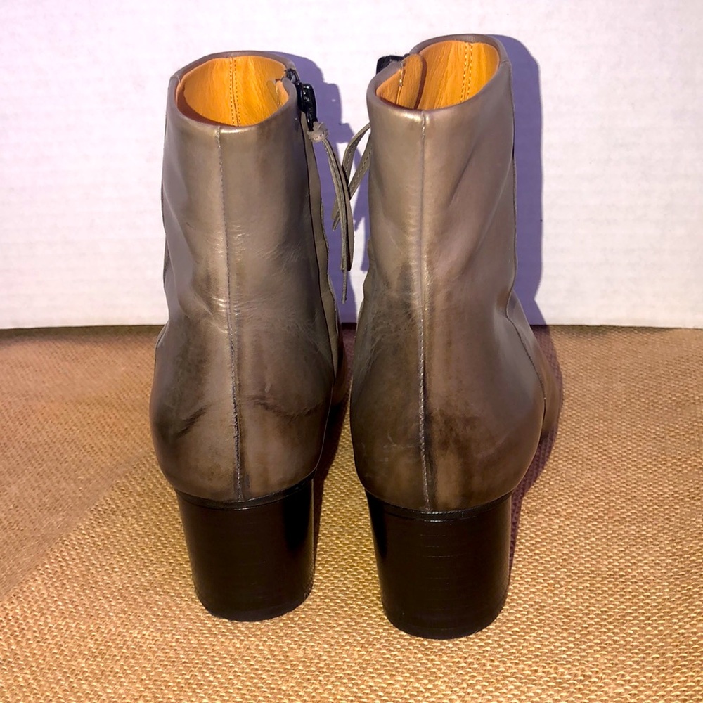 Isabel Marant sz 38 Gray Leather Booties Round Heel Made in Italy 🇮🇹 like NEW - Picture 5 of 9